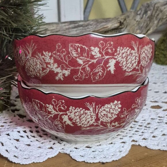 🎄 Set of 4 Red Porcelain Wavy Edged Bowls - White Pinecones & Grey Landscape - Picture 5 of 9